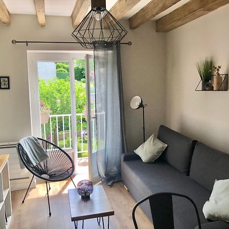 Veroliv : Superbe Appartement Renove Proche Du Centre-Ville Le Creusot Luaran gambar
