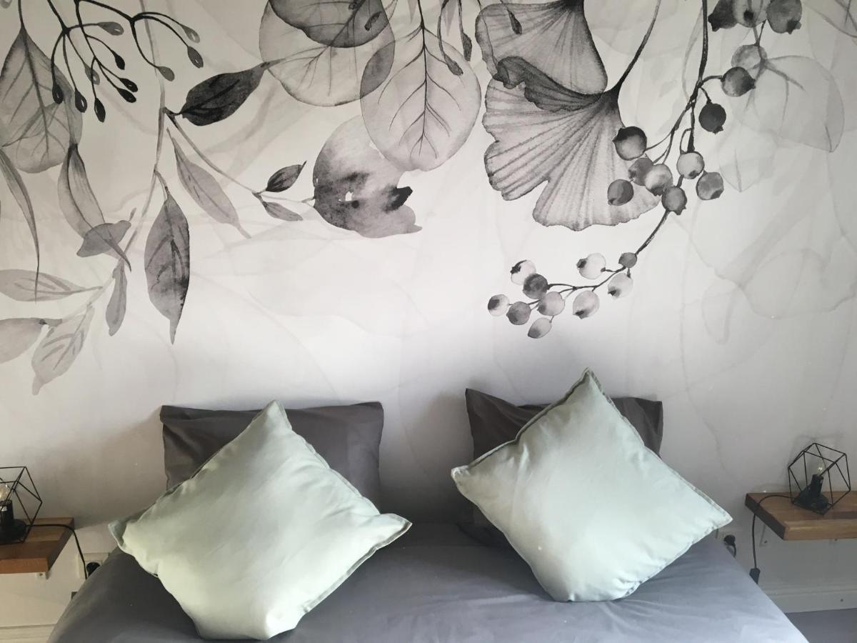 Veroliv : Superbe Appartement Renove Proche Du Centre-Ville Le Creusot Luaran gambar