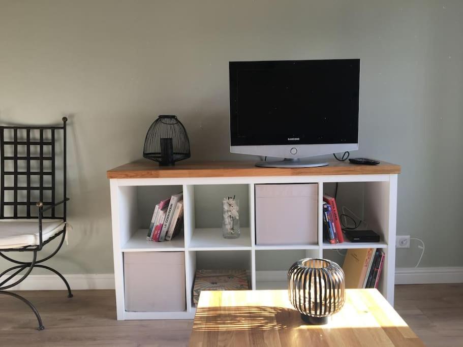 Veroliv : Superbe Appartement Renove Proche Du Centre-Ville Le Creusot Luaran gambar