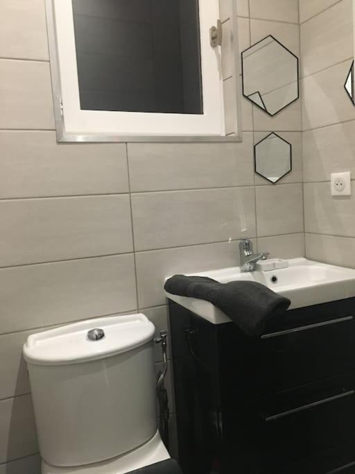 Veroliv : Superbe Appartement Renove Proche Du Centre-Ville Le Creusot Luaran gambar